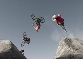 Фото - Обои Mr Perswall Adventure - 234442>