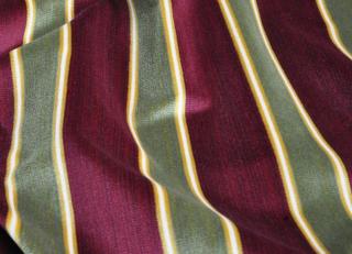 Фото - Ткани Antoine d'Albiousse Velours de Gênes grands motifs - 303002>