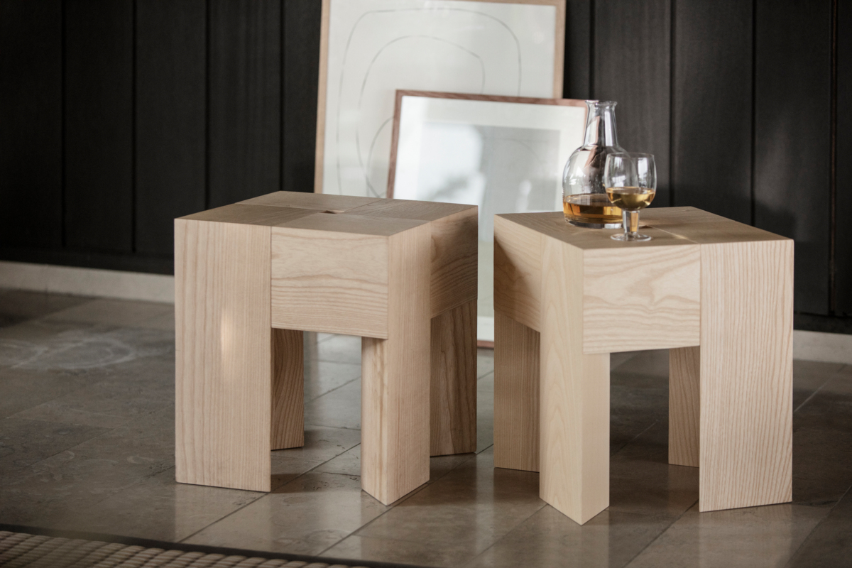 Журнальный столик    TriAngle Ash  9