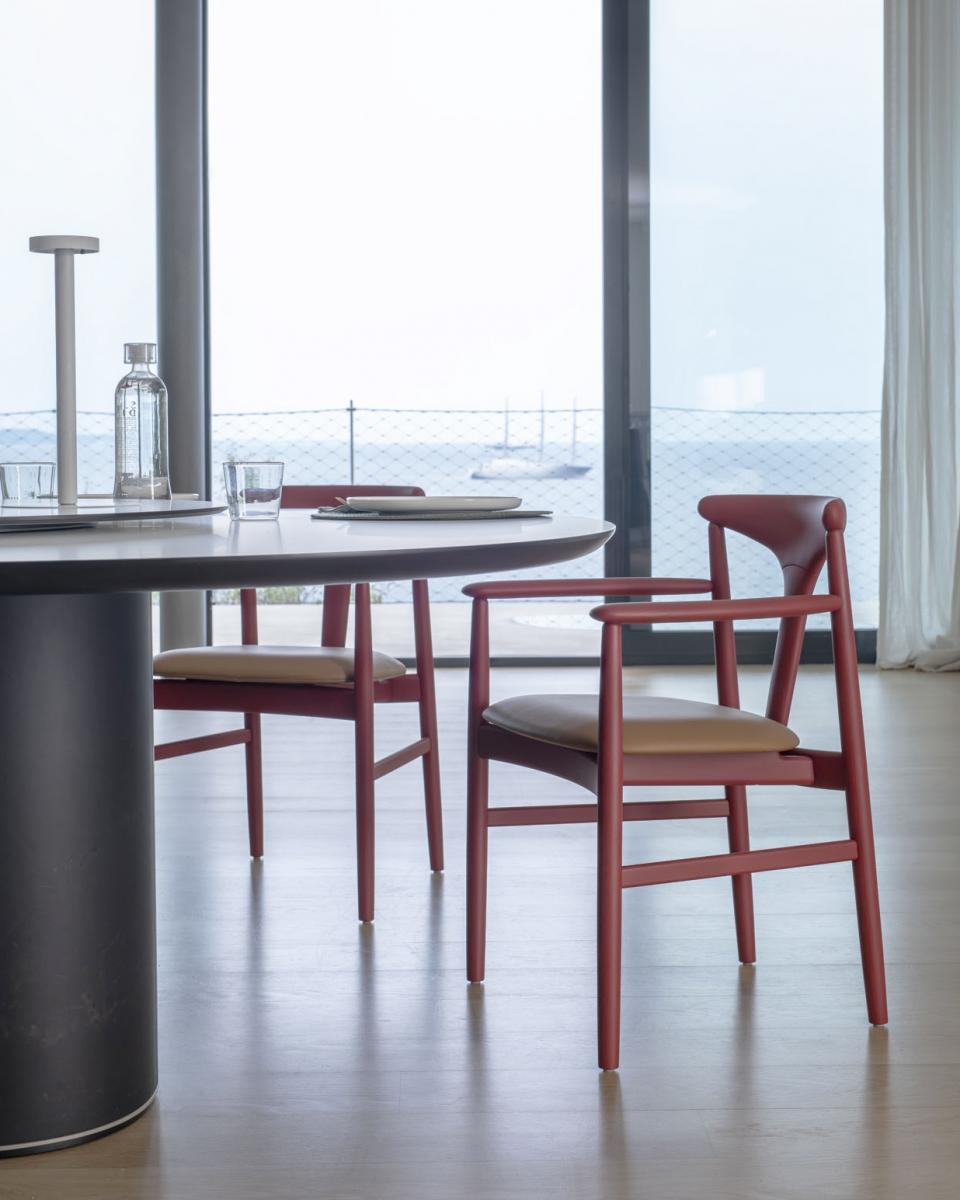 Стул    Tonbo  2