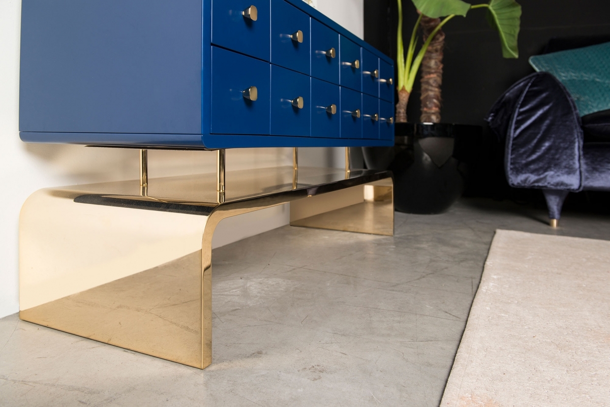 Комод    AUSPICIOUS DRESSER  4