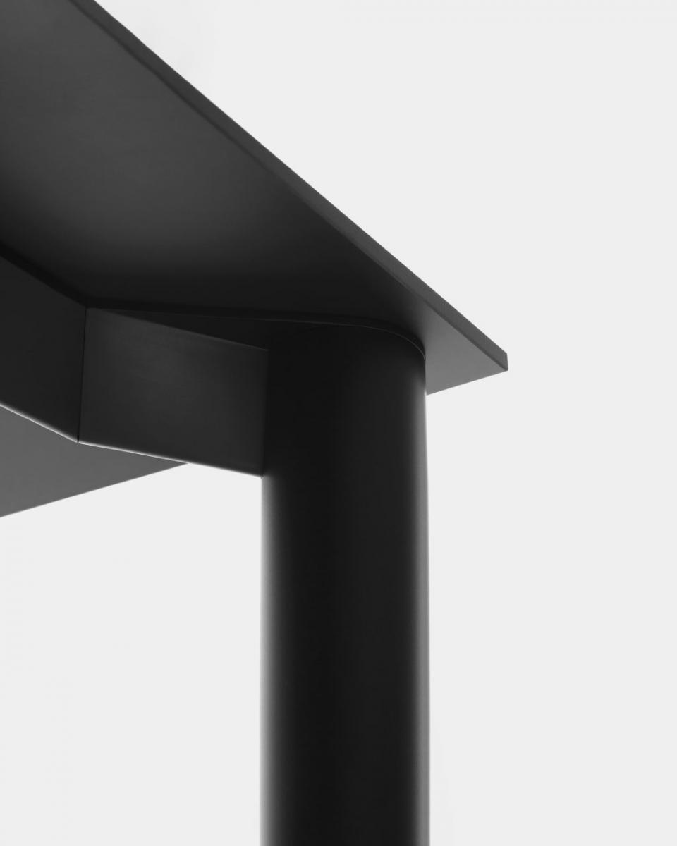 Стол    Bodoni  7