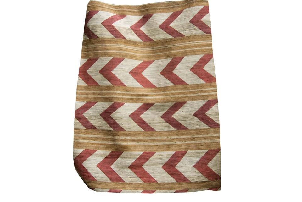 Ткань Arjumand The Imperial HERRINGBONE RED TUSSAH SILK  купить в Москве по выгодной цене|Интернет-магазин дизайнерских решений Decorwall