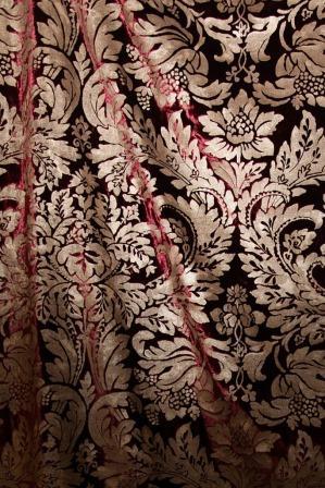 Ткань Tiffany Design Tiffany fabrics collection paganini-brown  купить в Москве по выгодной цене|Интернет-магазин дизайнерских решений Decorwall