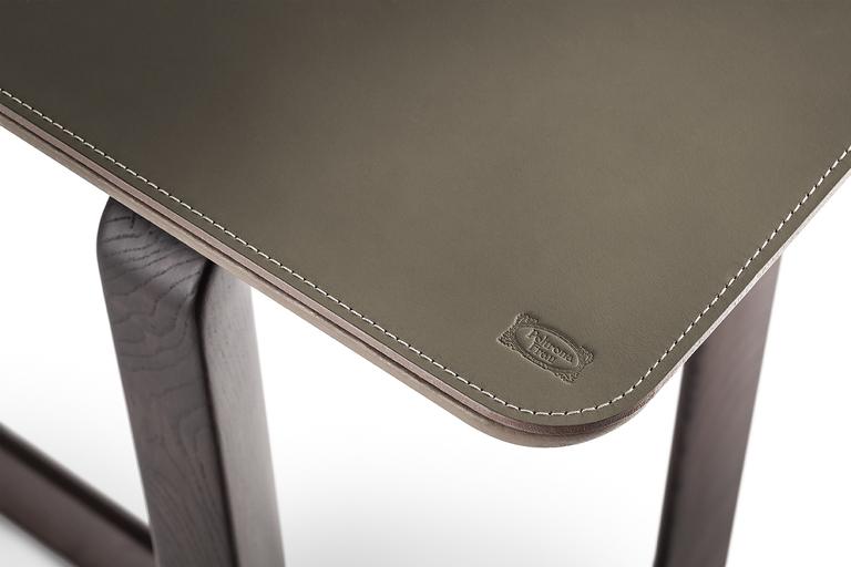 Консоль    Fidelio Console  3