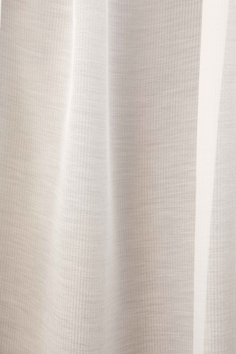 Ткань Lelievre Brise 1307_01  купить в Караганде по выгодной цене|Интернет-магазин дизайнерских решений Decorwall