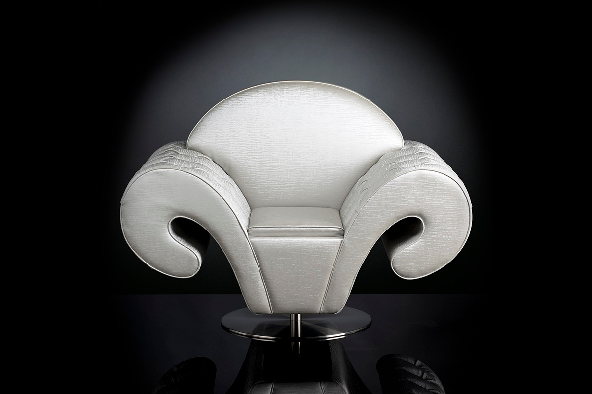 Кресло    POLTRONA GIREVOLE SILHOUETTE 