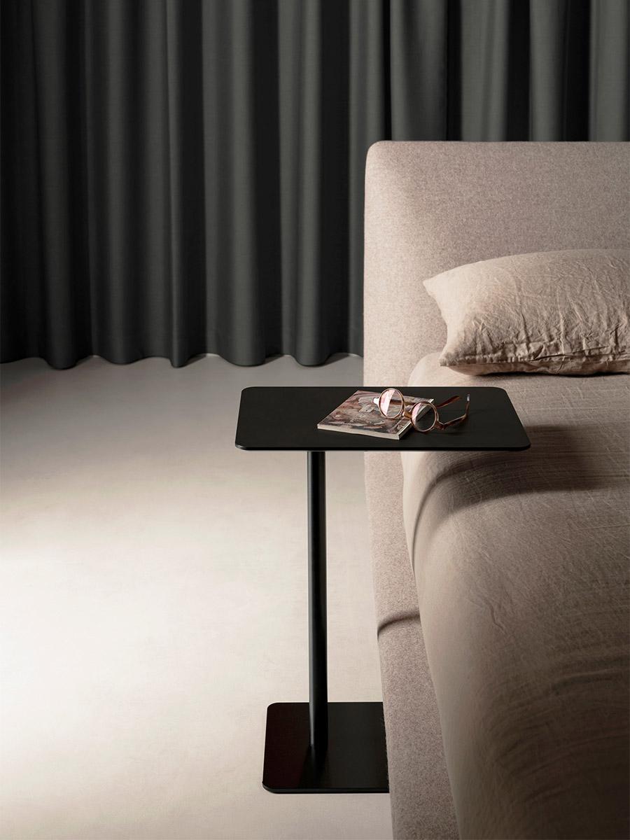 Журнальный столик    Librio  1