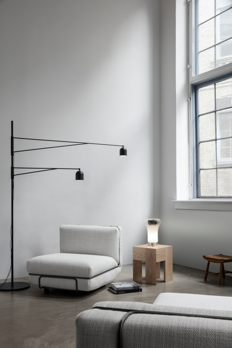 Диван    GB_Lounge_2_seater_packshot_Front_Tensing_Bianco  3