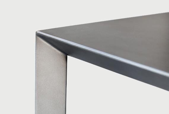 Журнальный столик    Mono-coffeetable 