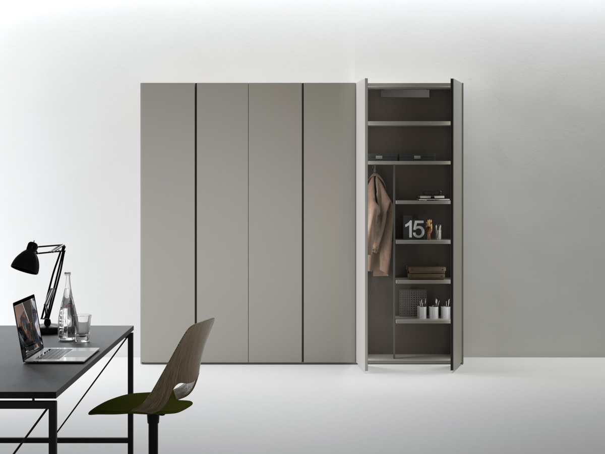 Шкаф    Battente  4