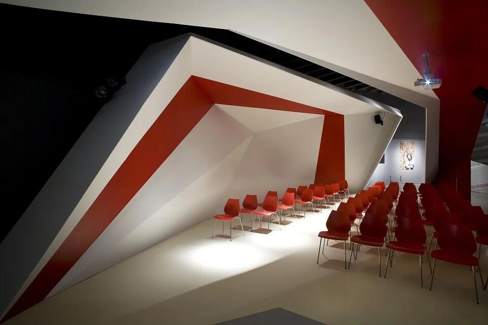 Стул    Maui by Vico Magistretti  2