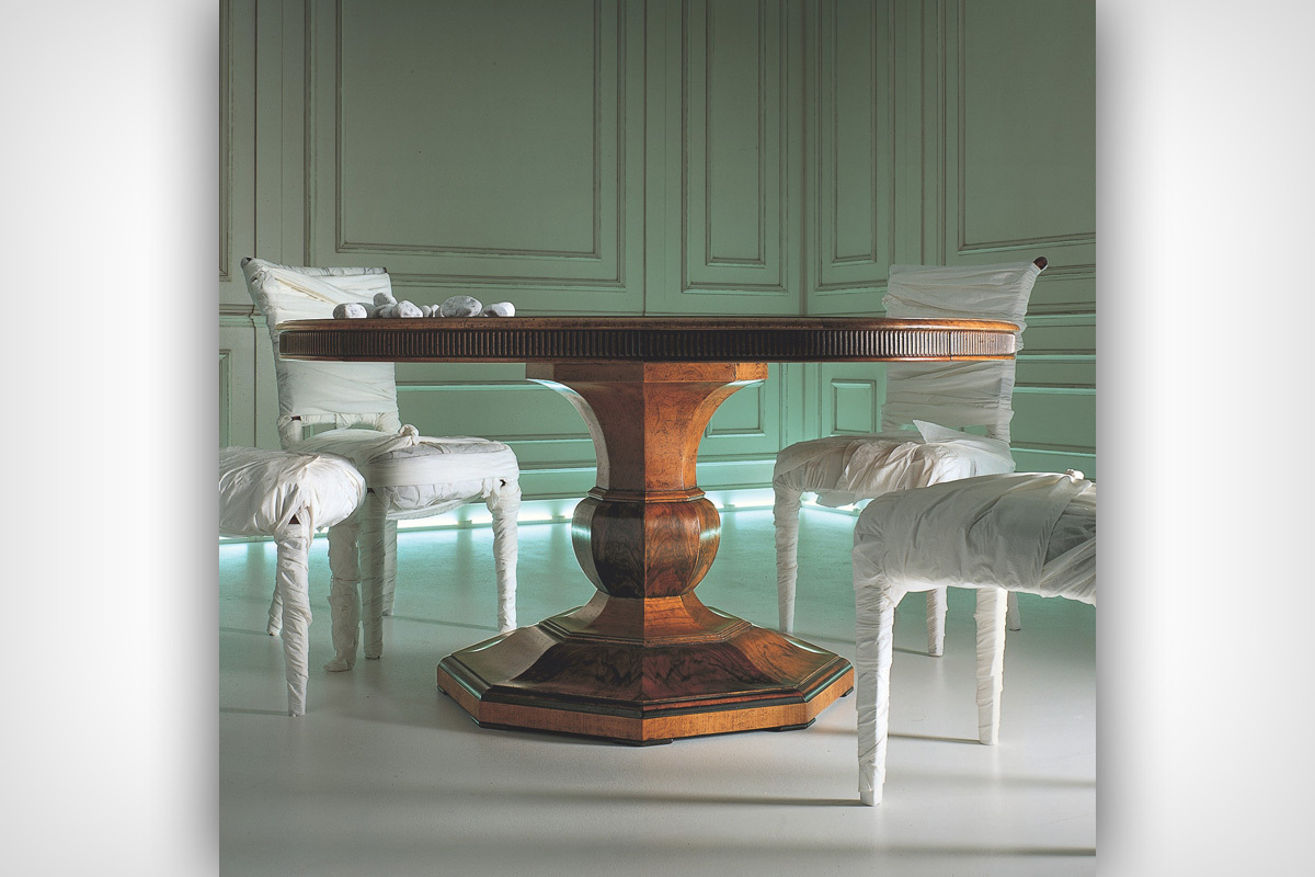 Стол    Magnifico  1