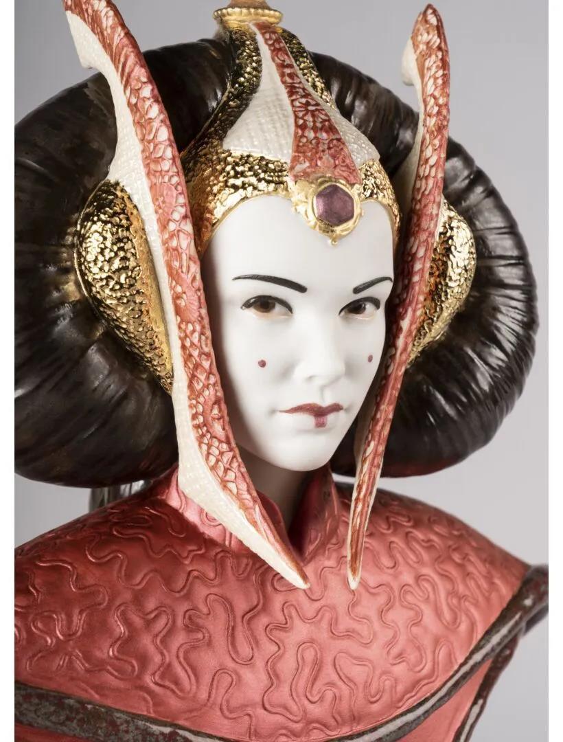    Queen Amidala  2