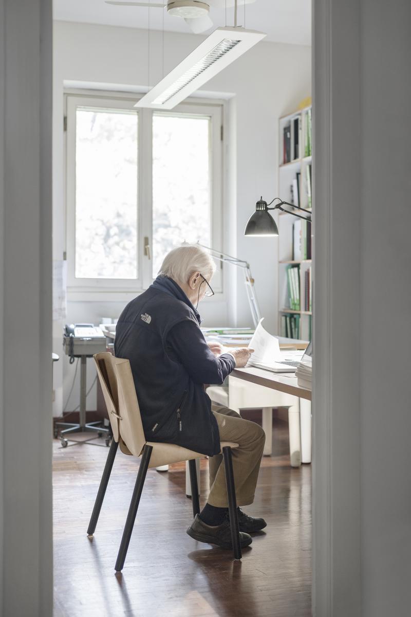 Стул    1085-Edition  1