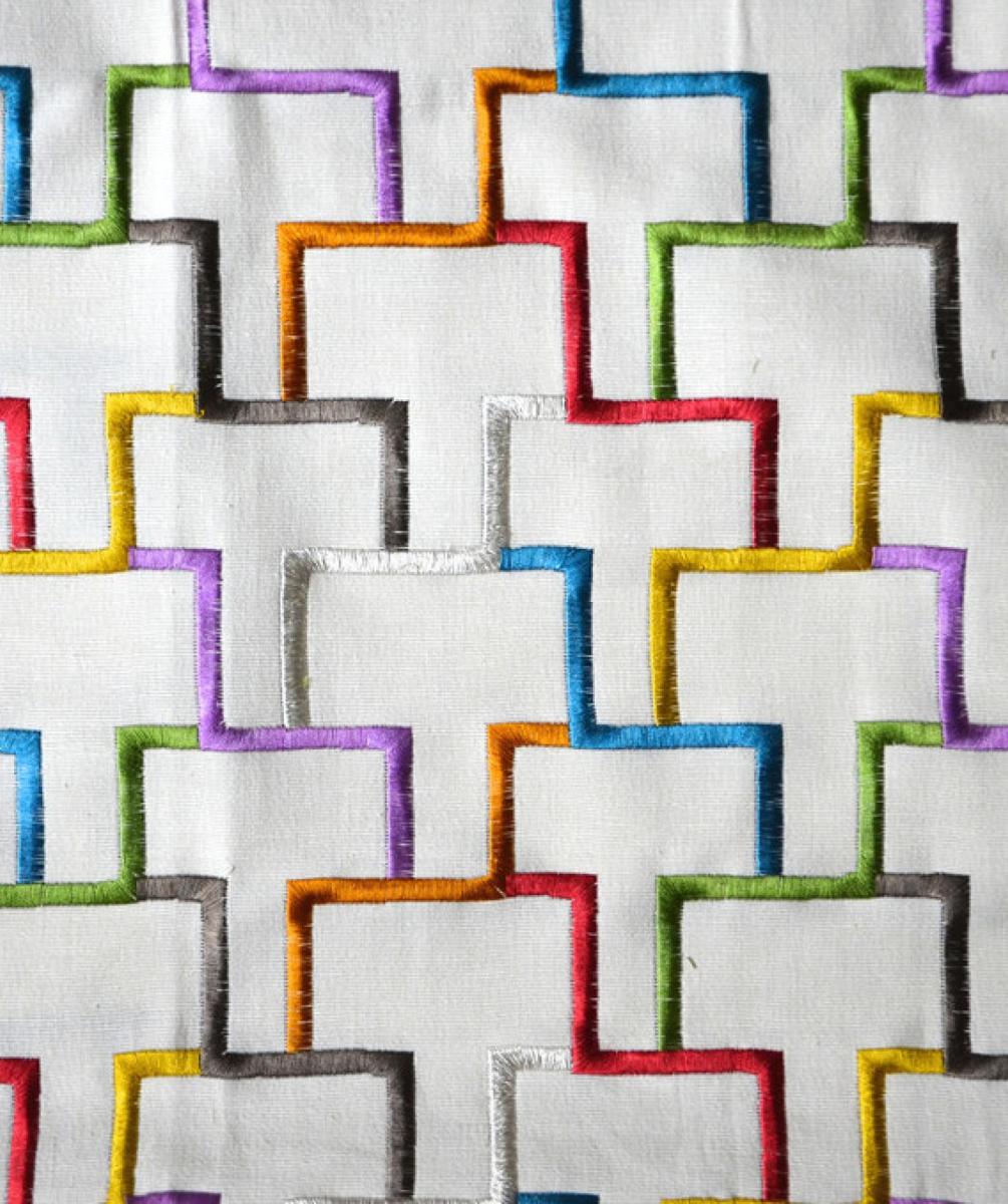 Ткань Thevenon Embroidered 1666653_tetris_brode_multicolore 
