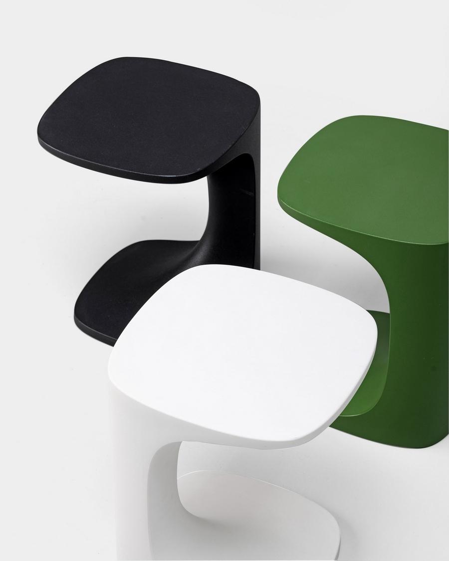 Журнальный столик    Font  6