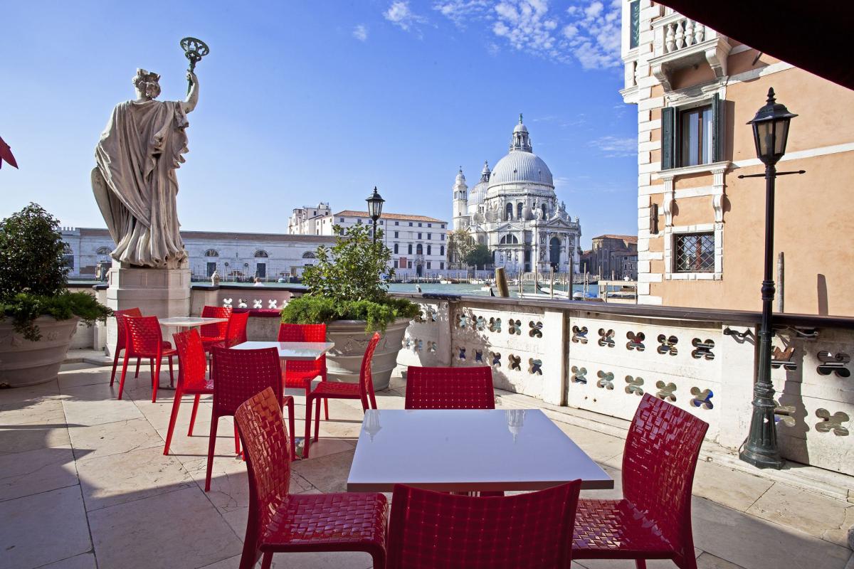 Стул    AMI AMI by Tokujin Yoshioka  3