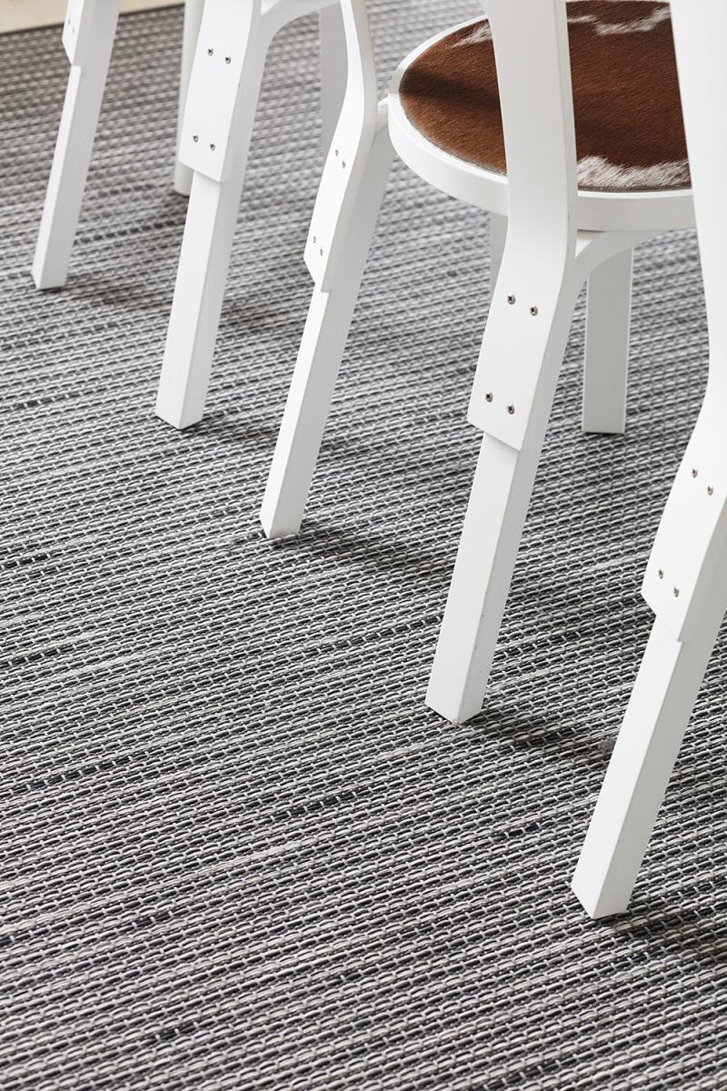 Ковер    Honka 7981 black-white detalj pien 