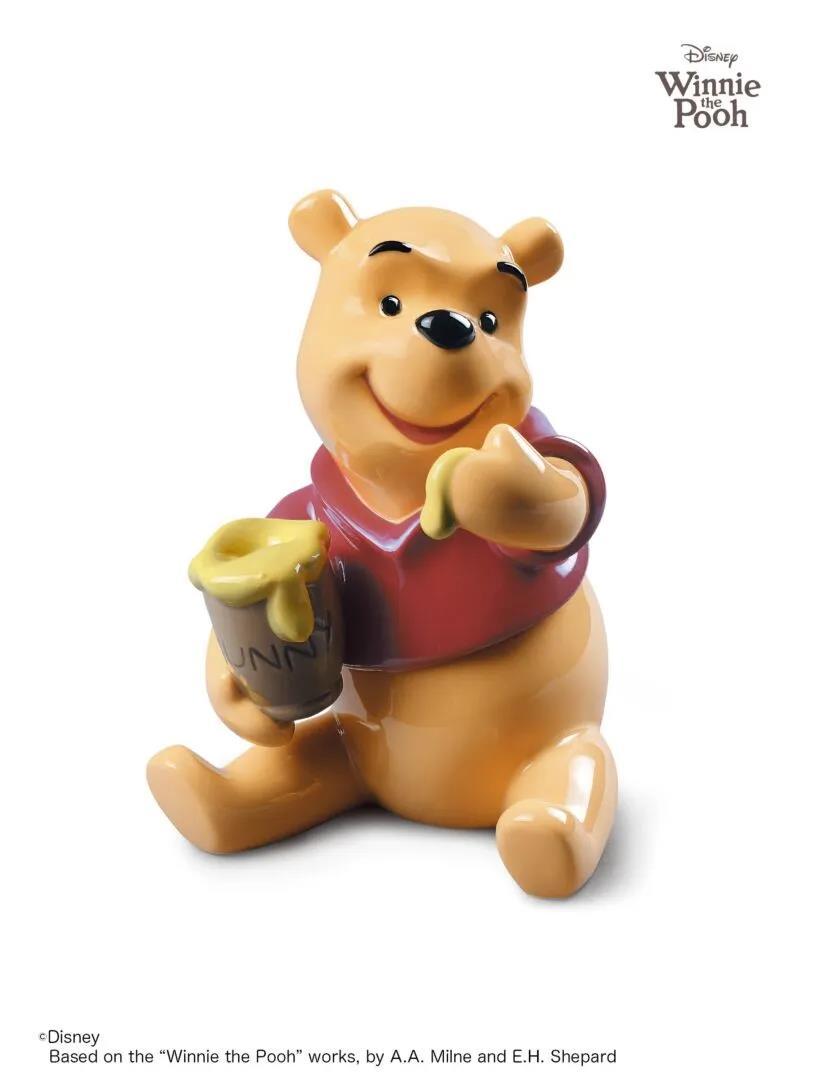    Winnie the Pooh Figurine 
