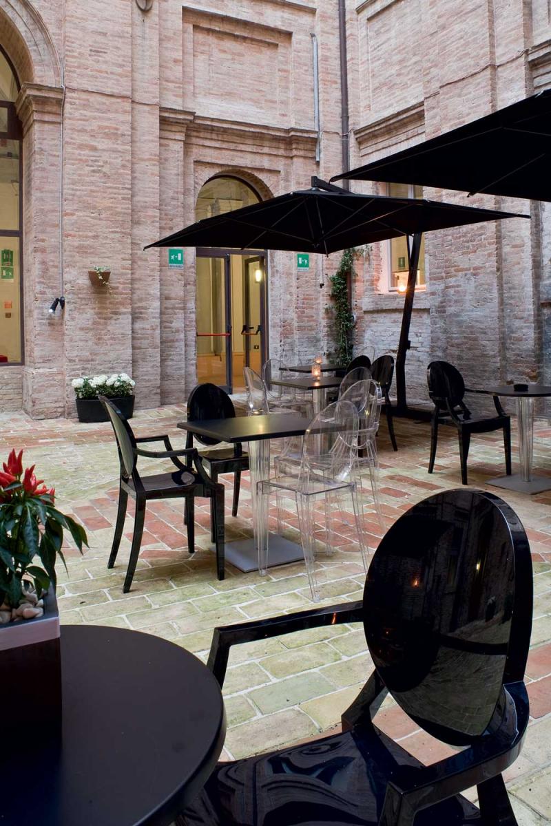 Стол    Top top square  6