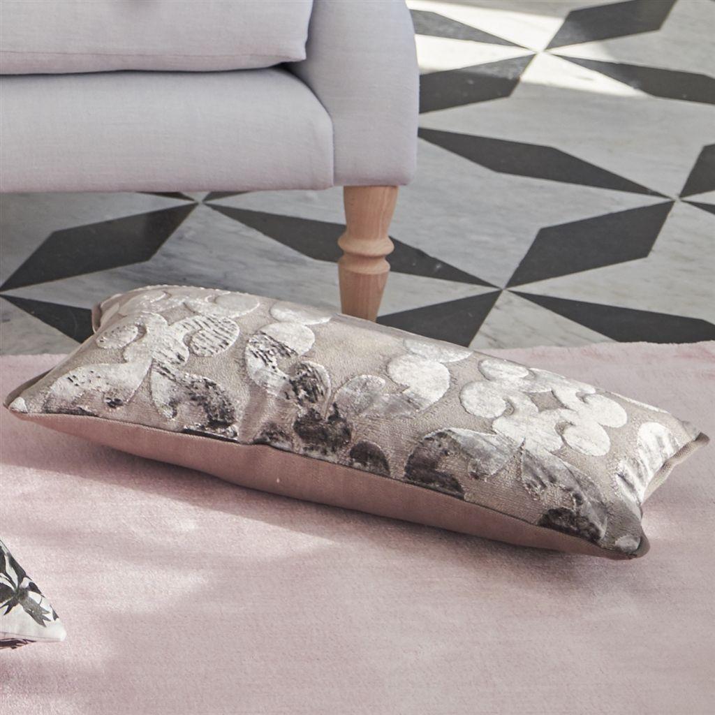 Ковер  Designers Guild  79547 
