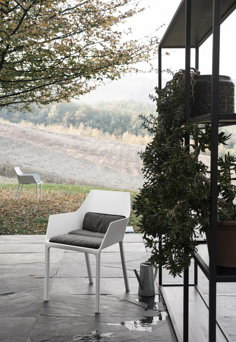 Стул    Mem-OUT  4