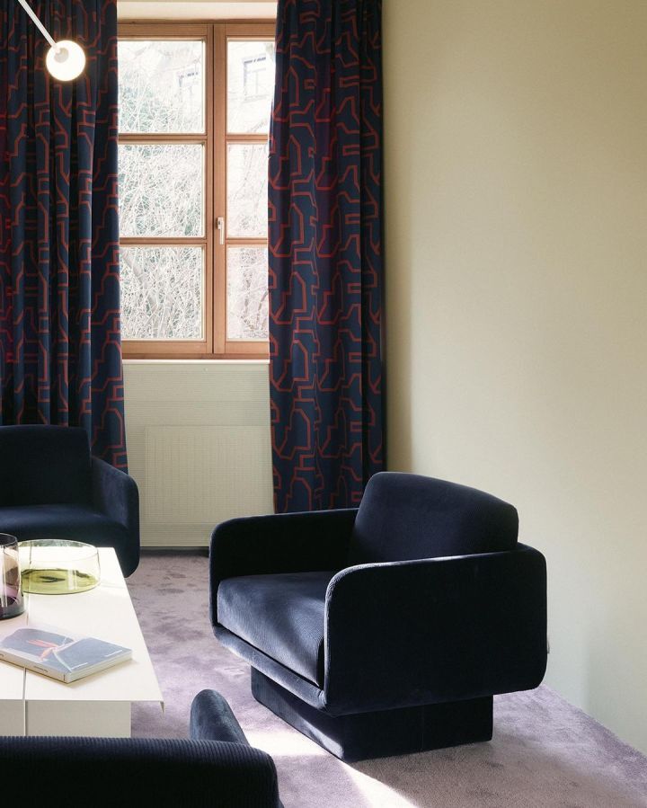 Ткань Dedar Andirivieni T22029_001  купить в Москве по выгодной цене|Интернет-магазин дизайнерских решений Decorwall 2