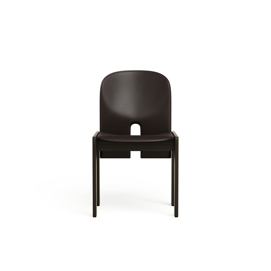 Кресло    Scarpa_121_Chair_Solid_Natural_Ash_Nero_Leather_Packshot_front 