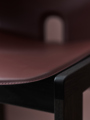 Кресло    Scarpa_121_Chair_Mocca stained Ash_London Leather_Packshot  7