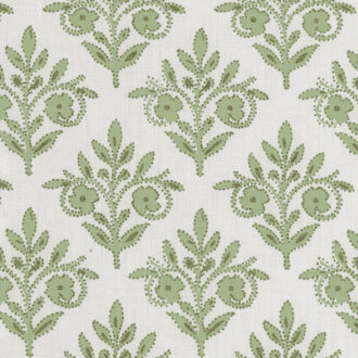 Travers Charlotte 44208775