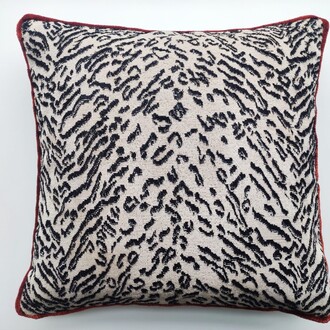 Decortier Подушки Артдом 2025 50х50 IMG_20250311_144941